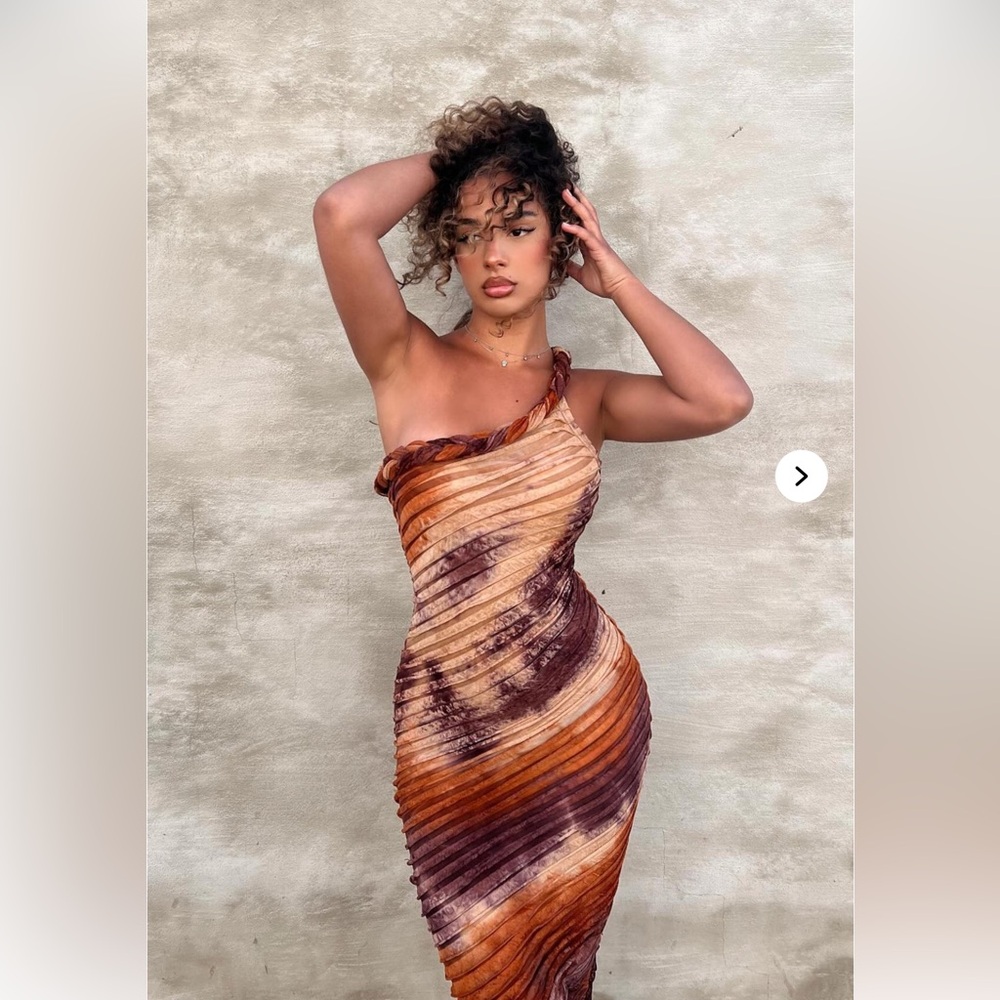 Fashion Nova Textured Maxi Dress